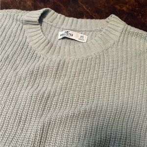 Hollister Light Gray Crewneck Sweater for Men